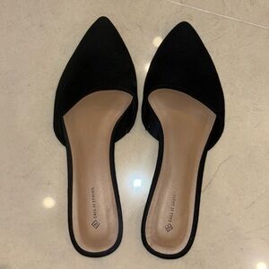 Call it spring flats, size 9.